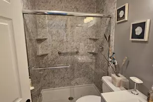 12 Crescent Ln, Levittown, PA 19055 - Photo 15