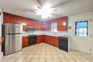 571 Township Line Rd, Telford, PA 18969 - Photo 7