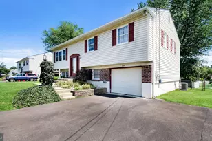 869 Longstreth Rd, Warminster, PA 18974 - Photo 3