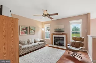 65 Cypress Pl, Newtown, PA 18940 - Photo 17