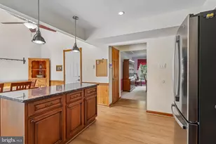 558 Fairman Ln, Langhorne, PA 19047 - Photo 15