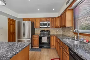 558 Fairman Ln, Langhorne, PA 19047 - Photo 9