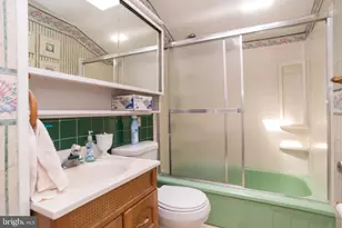 77 Cardinal Rd, Levittown, PA 19057 - Photo 31