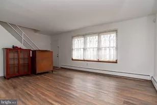 77 Cardinal Rd, Levittown, PA 19057 - Photo 3