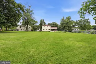 68 Iroquois Ave, Doylestown, PA 18901 - Photo 25