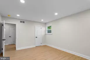 682 Woodlyn Dr, Feasterville-Trevose, PA 19053 - Photo 25
