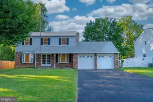 682 Woodlyn Dr, Feasterville-Trevose, PA 19053 - Photo 1