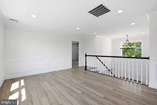2 Schoolhouse Ln, Levittown, PA 19055 - Photo 23