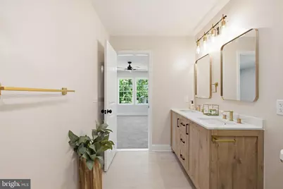 2 Schoolhouse Lane, Levittown, PA 19055 - Photo 29