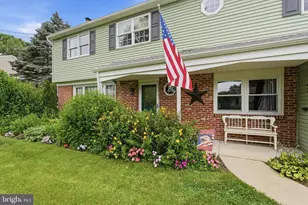 290 Pheasant Run, Feasterville-Trevose, PA 19053 - Photo 5