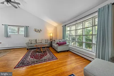 93 Buttonwood Lane, Doylestown, PA 18901 - Photo 7