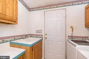 387 Thrush Ct W, New Hope, PA 18938 - Photo 43