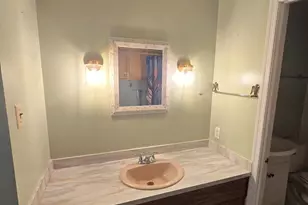 160 Hughes Ave, Sellersville, PA 18960 - Photo 13