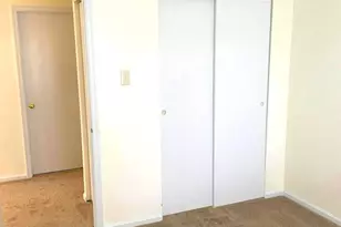 92 Catherine Ct, Levittown, PA 19057 - Photo 23