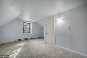 121 W Oakland Ave, Doylestown, PA 18901 - Photo 29