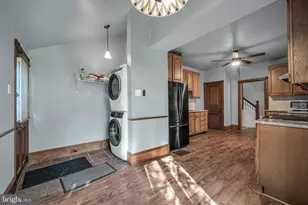 121 W Oakland Ave, Doylestown, PA 18901 - Photo 11