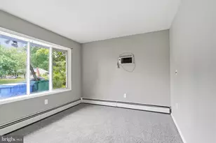 65 Orchard Ln, Levittown, PA 19055 - Photo 13
