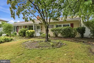 65 Orchard Ln, Levittown, PA 19055 - Photo 1