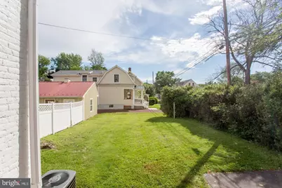 34 S Clinton Street, Doylestown, PA 18901 - Photo 7
