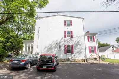 34 S Clinton Street, Doylestown, PA 18901 - Photo 3