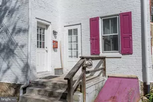 34 S Clinton St, Doylestown, PA 18901 - Photo 5