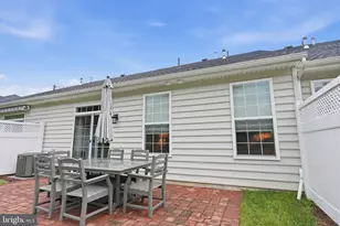 240 E Mission Ln Ln E, Levittown, PA 19054 - Photo 31