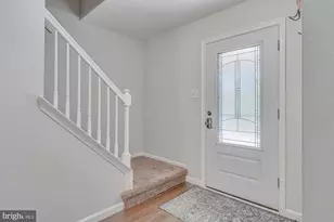 327 Lenape Ln, Chalfont, PA 18914 - Photo 7