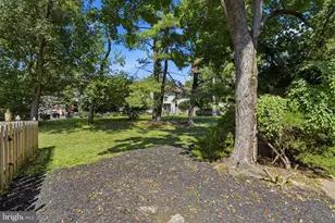17 Farmington Pl, Newtown, PA 18940 - Photo 31