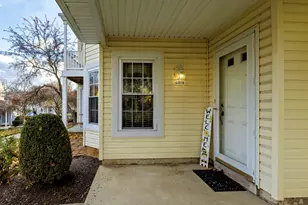 41019 Coopers Pl, Holland, PA 18966 - Photo 1