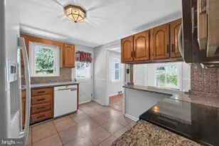 20 Lawndale Dr, Yardley, PA 19067 - Photo 13