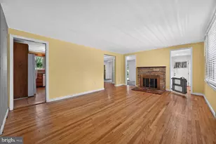 20 Lawndale Dr, Yardley, PA 19067 - Photo 9