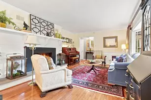 1 Country Club Ln, Doylestown, PA 18901 - Photo 9