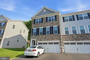1573 Hickory Ln, Langhorne, PA 19047 - Photo 3