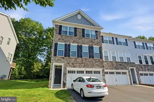 1573 Hickory Ln, Langhorne, PA 19047 - Photo 1