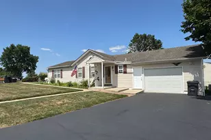 31 Bridgetown Pike, Feasterville-Trevose, PA 19053 - Photo 3