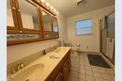 31 Bridgetown Pike, Feasterville-Trevose, PA 19053 - Photo 11