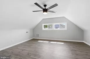 47 Mintleaf Rd, Levittown, PA 19056 - Photo 17