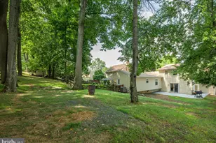 335 Fox Hollow Dr, Feasterville-Trevose, PA 19053 - Photo 43