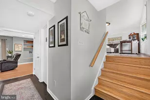 335 Fox Hollow Dr, Feasterville-Trevose, PA 19053 - Photo 5