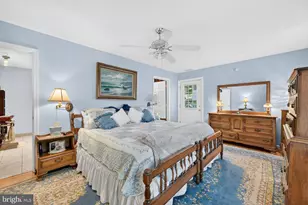 335 Fox Hollow Dr, Feasterville-Trevose, PA 19053 - Photo 17