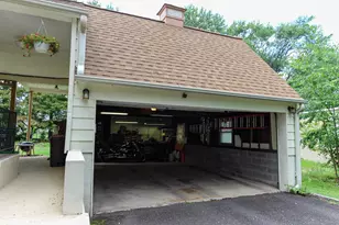1040 Cherry Ln, Southampton, PA 18966 - Photo 7