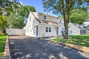 636 Osborne Ave, Morrisville, PA 19067 - Photo 31