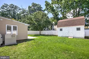 636 Osborne Ave, Morrisville, PA 19067 - Photo 35