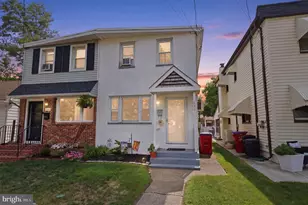 346 Taft St, Bristol, PA 19007 - Photo 1