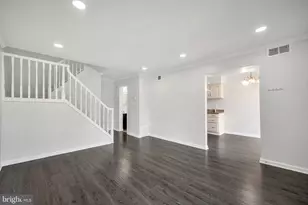 107 Lexington Ct, Warminster, PA 18974 - Photo 3