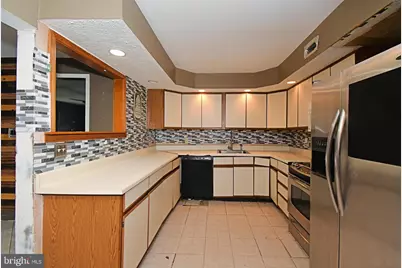 38 Candle Road, Levittown, PA 19057 - Photo 11