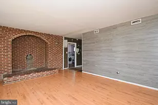 38 Candle Rd, Levittown, PA 19057 - Photo 7