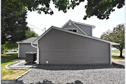 38 Candle Road, Levittown, PA 19057 - Photo 41