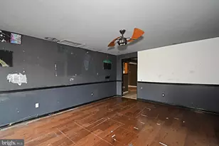 38 Candle Rd, Levittown, PA 19057 - Photo 19