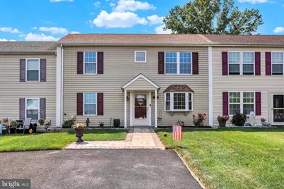 5759 Cavalier Ct # E, Bensalem, PA 19020 - Photo 1